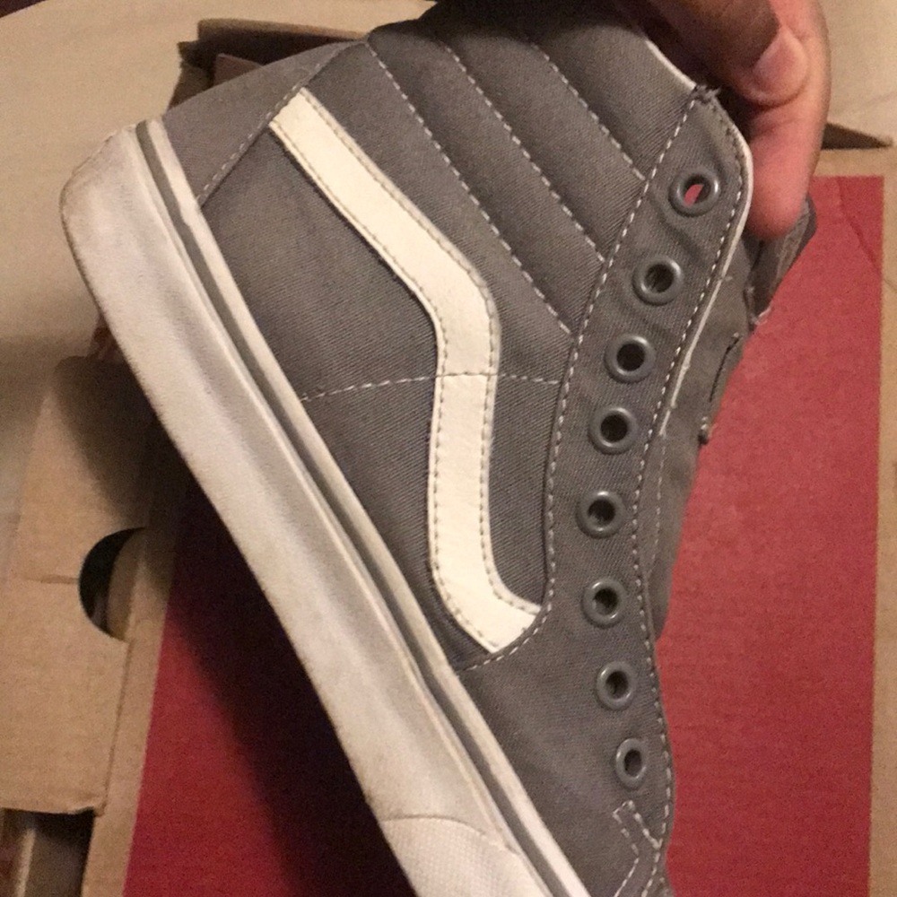 hightop vans - Picture 2 of 4